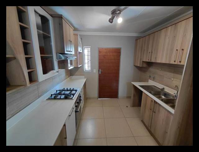 3 BEDROOM APARTMENT FOR SALE IN ANDEON AH